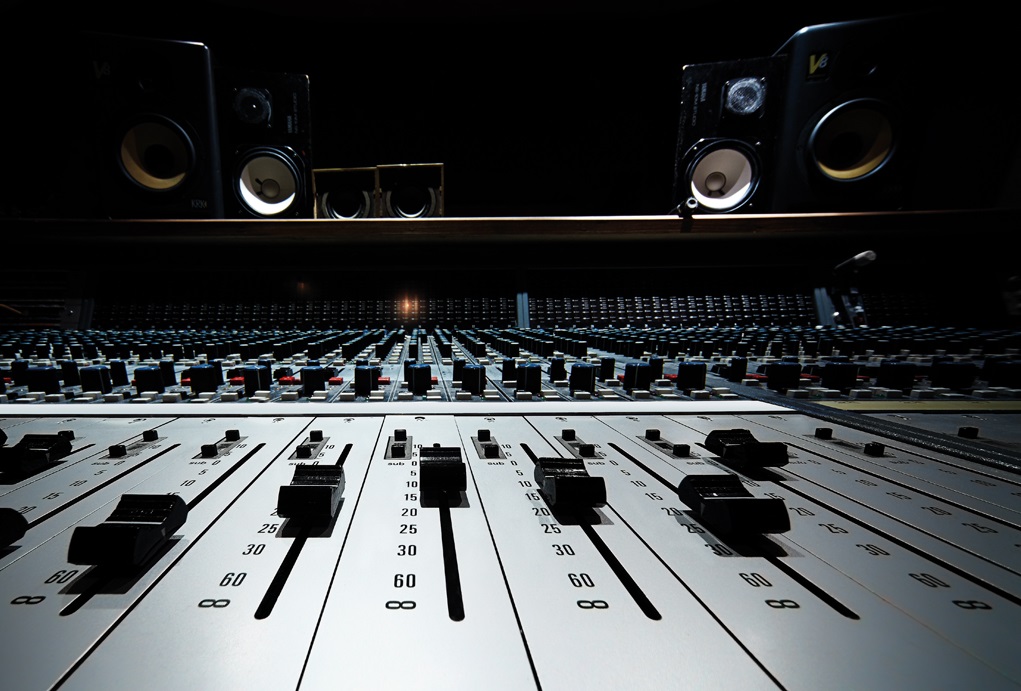 How to produce industry quality songs at your home?