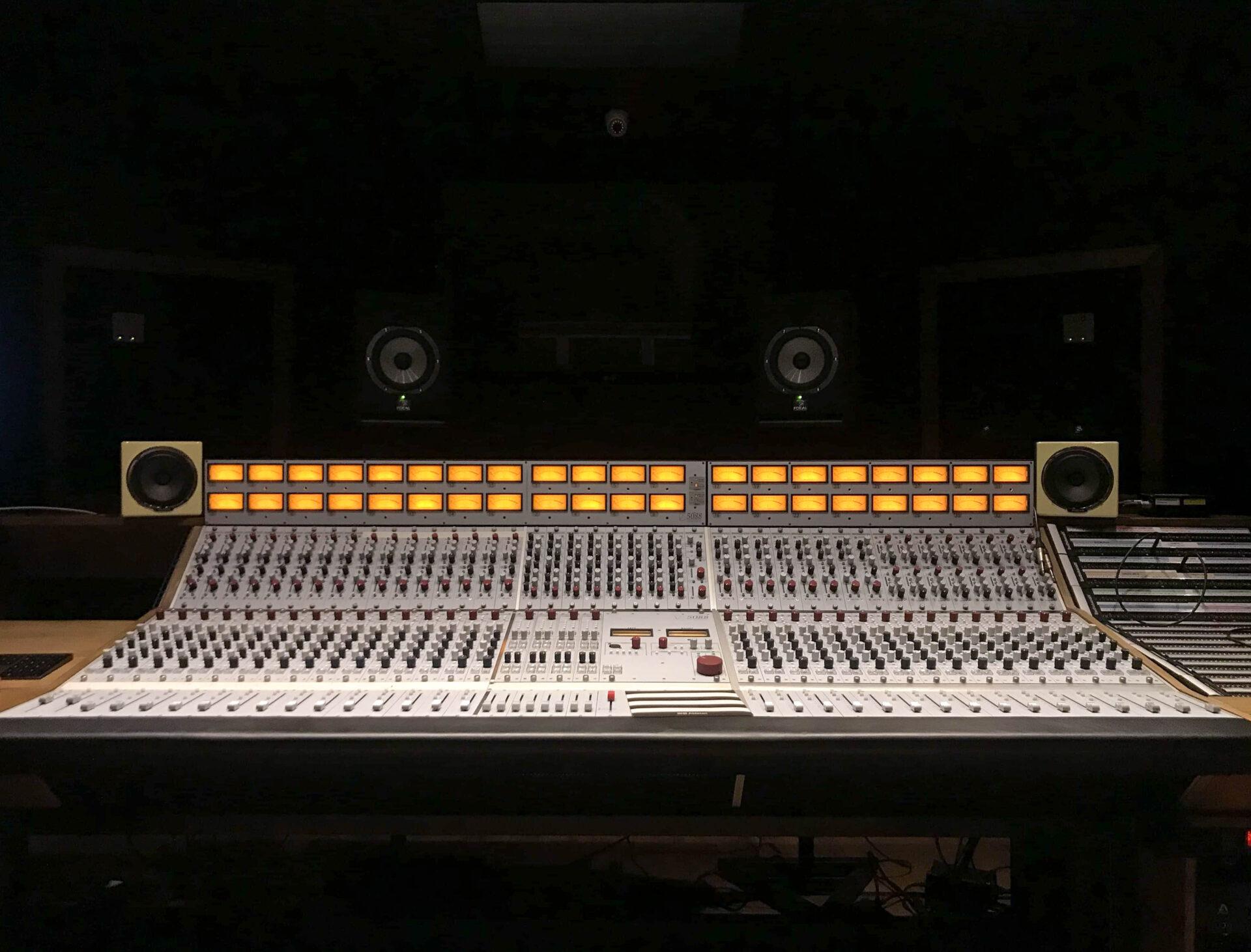 How to MIX Rock Music: Mixing Tips and Tricks-photo 3